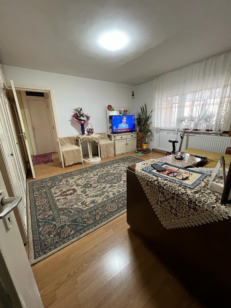 Apartament 3 camere Micro 16