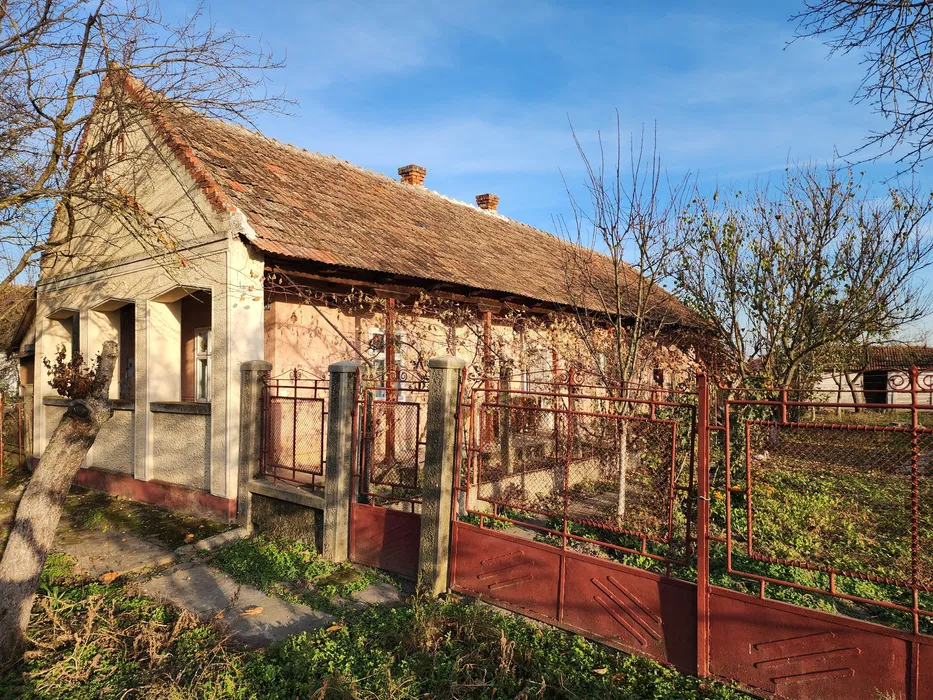 Casa de vanzare in Boghis