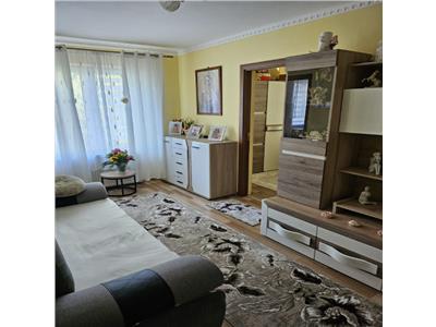 Apartament 3 Camere Solidaritatii Etaj 2